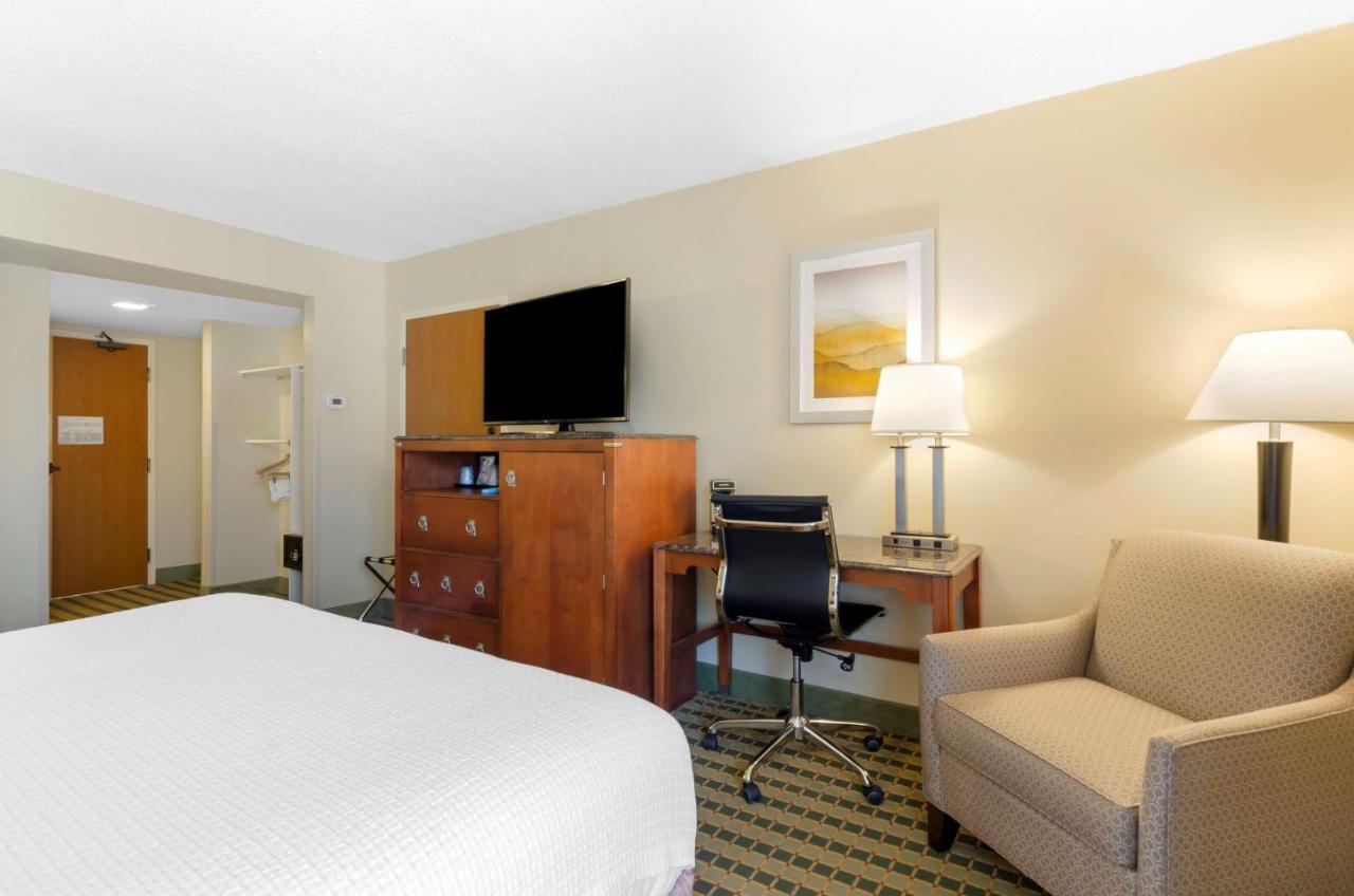 Best Western North Roanoke Troutville Exteriör bild
